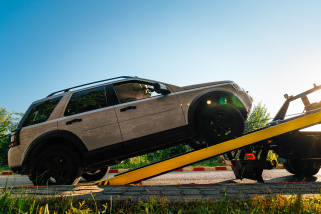 Cars: Pull out stuck vehicles.